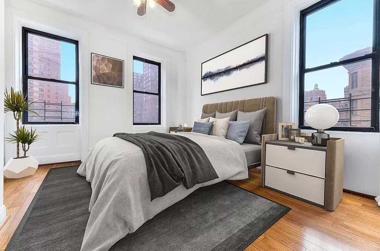 Foto principal - 3139 Broadway