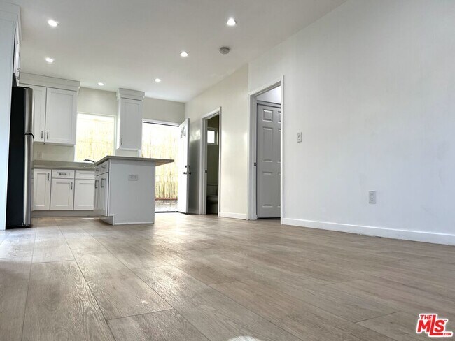 Foto del edificio - 506 Croft Ave