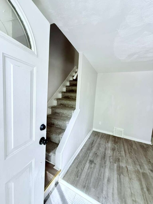 Building Photo - 8181 Chaske St