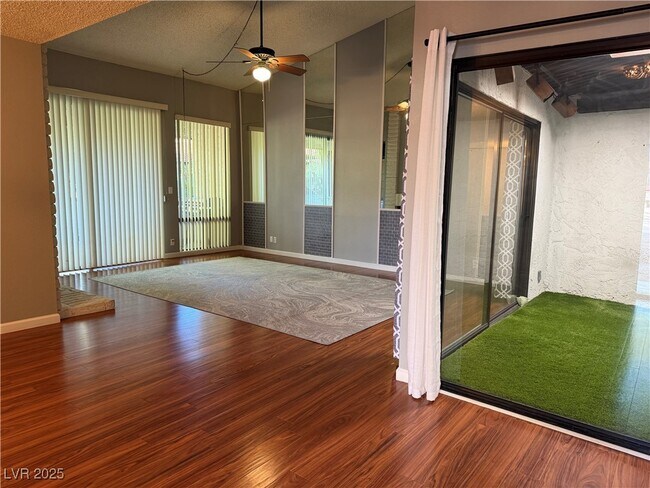 Building Photo - 2438 San Lucas Cir