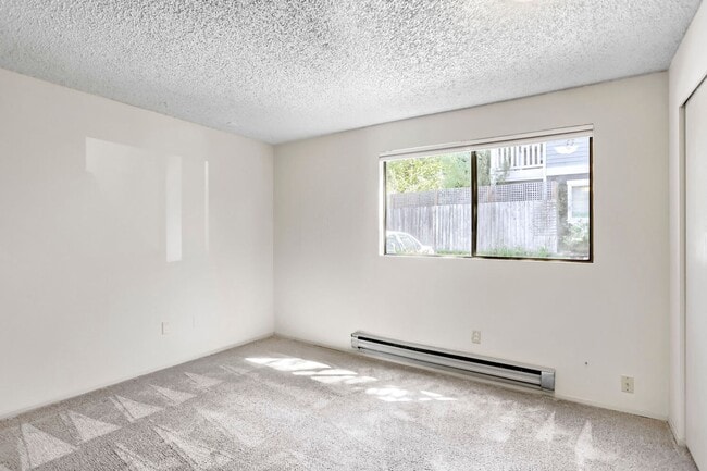 Building Photo - 4506 3rd Ave NW