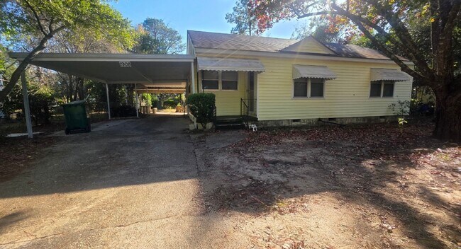 Foto del edificio - New Rental Available-2 Bedroom 1  Bath