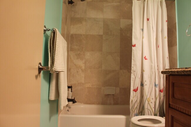 Foto del edificio - 8603 Hilltop Rd