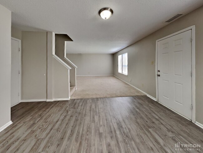 Foto del edificio - 59 Frostwood Ln