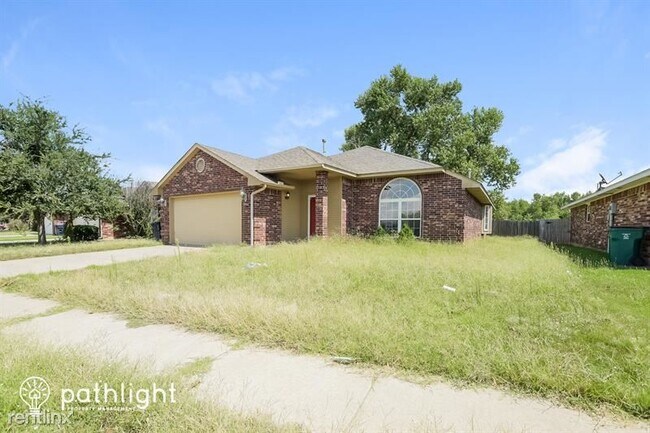 Foto del edificio - 3 br, 2 bath House - 1100 Westridge Drive ...