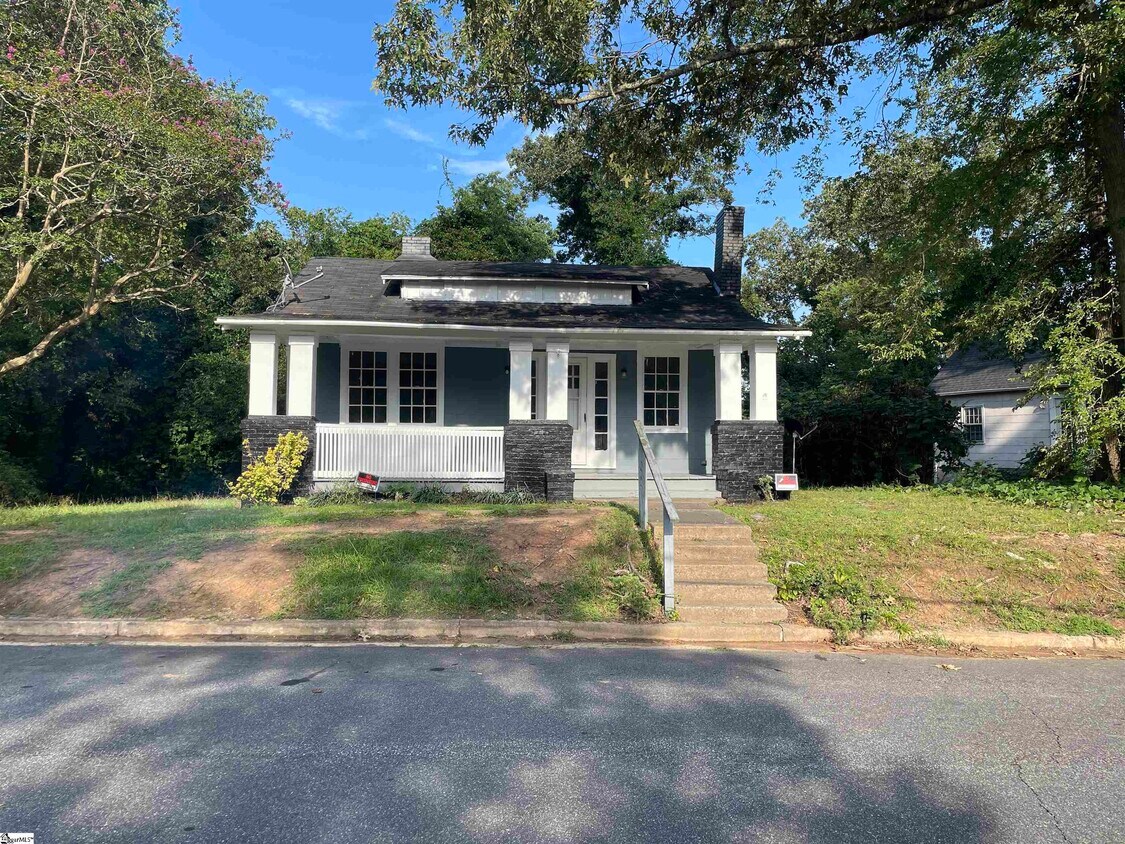 71 Graham St, Enoree, SC 29335 House Rental in Enoree, SC