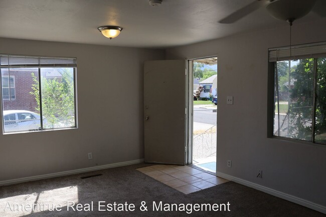 Foto del edificio - 2 br, 1 bath Apartment - 669 E. 1600 S.
