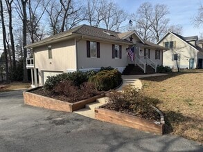 Building Photo - 29920 W Randor Dr