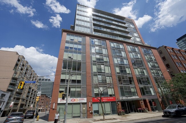 Building Photo - 205 Frederick St