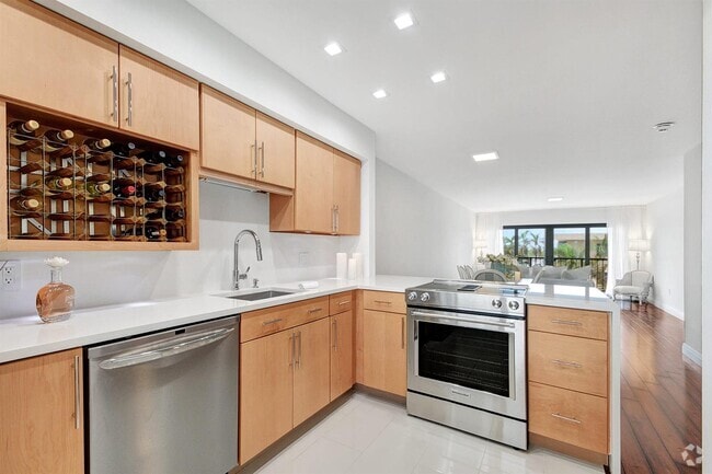 Building Photo - 3605 S Ocean Blvd