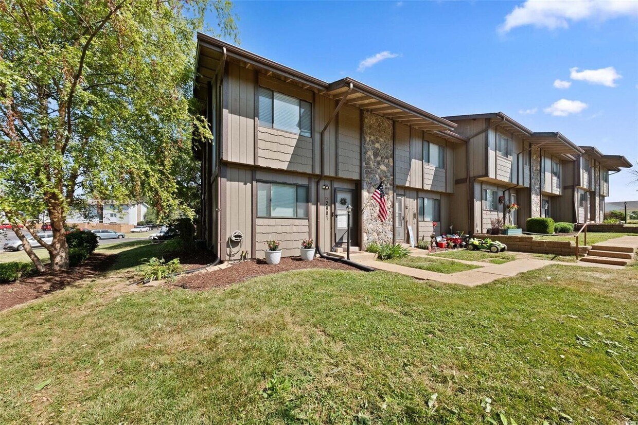Primary Photo - 2901 San Souci Dr