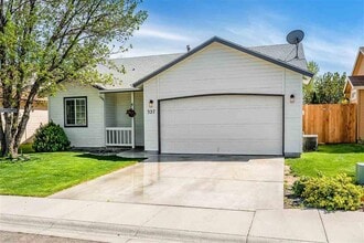 Building Photo - 327 W Hesston St