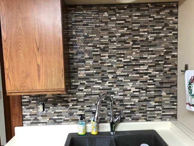 madtownpads.com - 23 N Hancock St