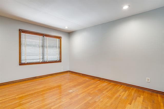 Building Photo - 604 Monticello Dr