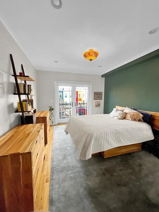 Foto del edificio - 346.5 8th St