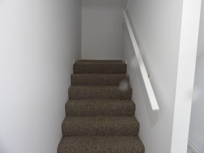 Foto del edificio - 204 Landings Dr