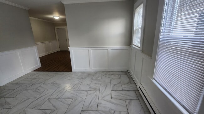 Building Photo - 1516 Pembroke St