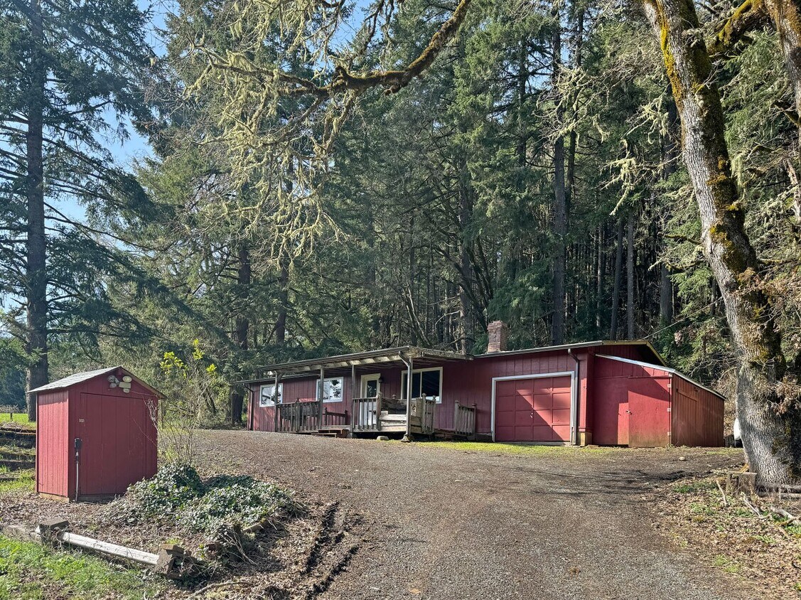 Primary Photo - Beautifully Remodeled Country Home