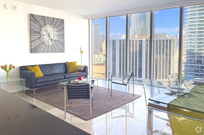 Building Photo - 485 Brickell Ave