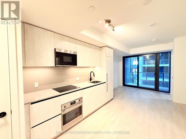 Photo du bâtiment - 33 Parliament St