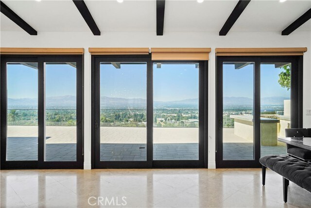 Building Photo - 18911 La Montana Pl