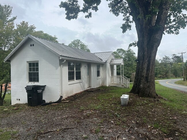 Foto del edificio - Glevar/Salem!