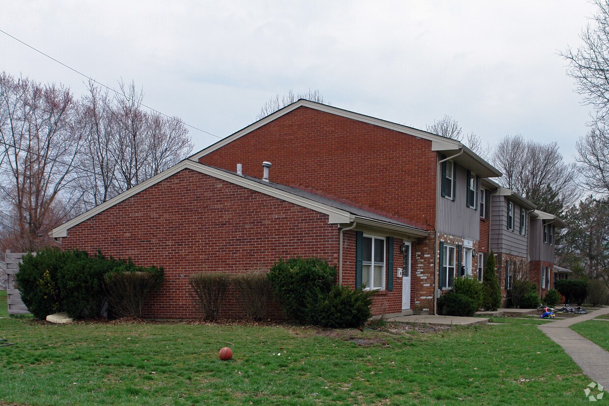 Primary Photo - 7402-7418 Shenandoah Dr