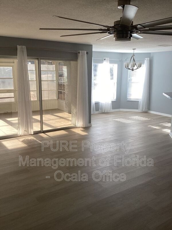 Building Photo - 9706 SW 92nd Place Rd