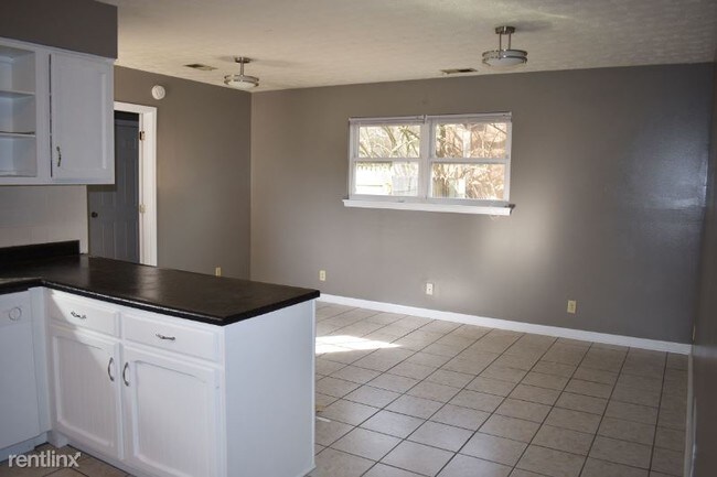 Building Photo - 3 br, 1.5 bath House - 2836 Winter Park Dr