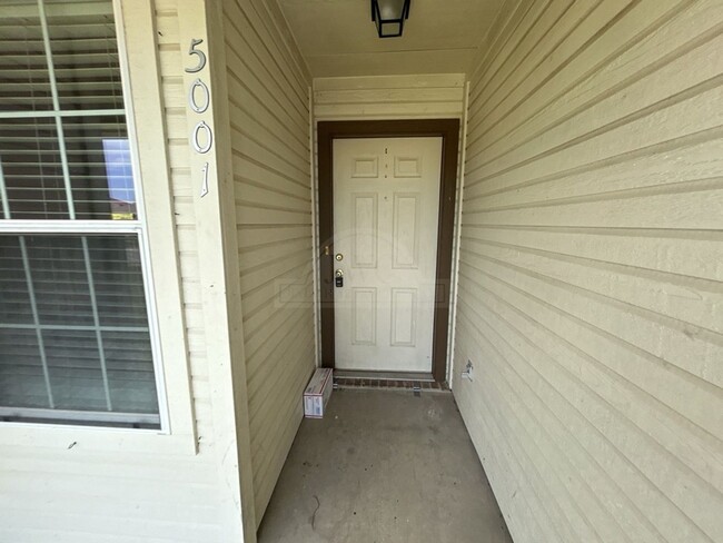 Building Photo - 5001 Morning Star Ln, Killeen