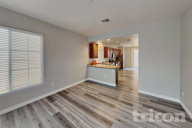 Building Photo - 1686 Tristan Flower Ave