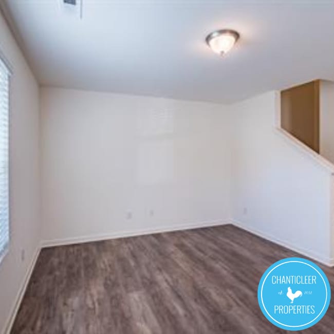 Building Photo - 524 Hobkirks Pl