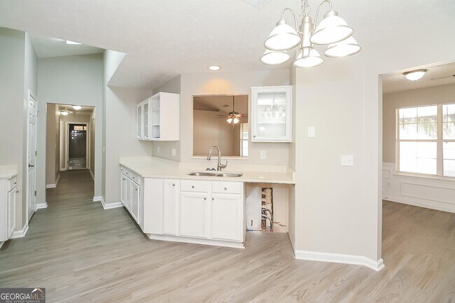 Building Photo - 10484 Almosa Ln