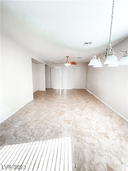 Foto del edificio - 6155 Saddle Horse Ave