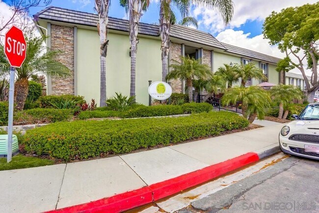 Foto del edificio - 6602 Beadnell Way