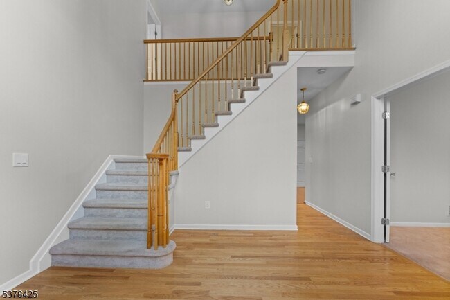 Building Photo - 300 Berkley Ave