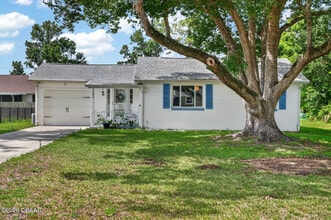 Building Photo - 277 Debary Dr