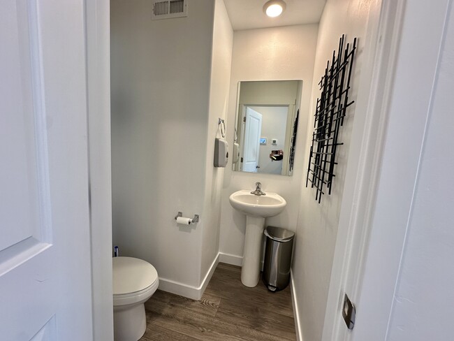 Half Bath - 1157 W Hidden Spring Dr