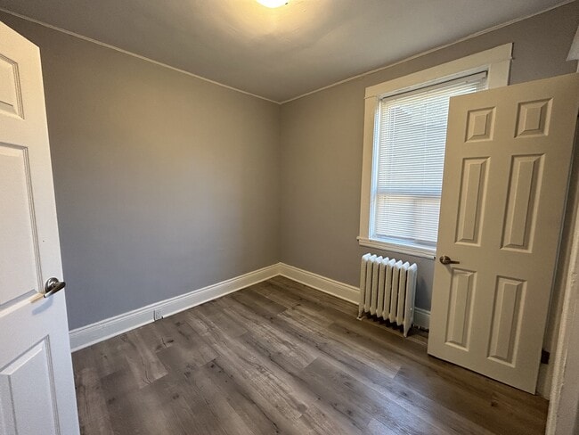 Building Photo - 128 Carrick Ave