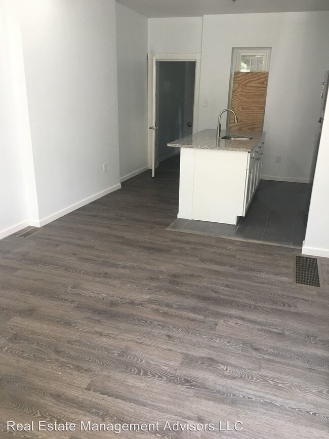 Foto del edificio - 2 br, 1 bath House - 15 E Rittenhouse Street