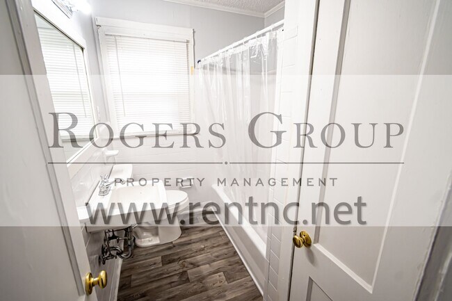 Foto del edificio - 725 Rook St