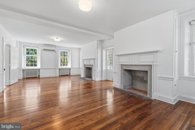 Building Photo - 1440 Creek Road Trl