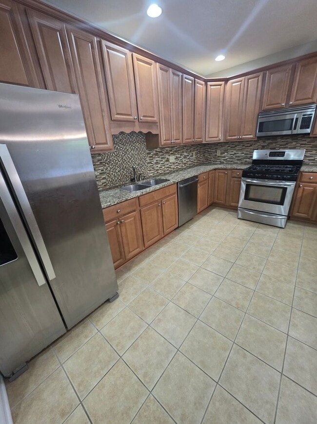 Interior Photo - Pinnacle on Meridian