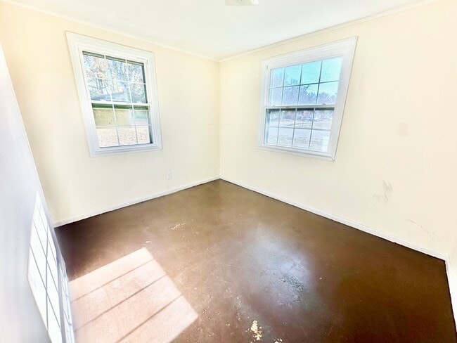 Building Photo - 277 Whitgreen St