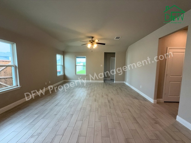 Building Photo - Modern 3-Bedroom Home with Open Layout & Large Backyard in Anna, TX