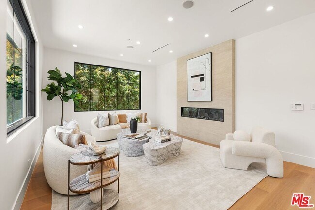 Foto del edificio - 2565 Patricia Ave