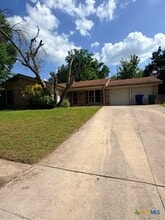 Building Photo - 432 Carothers St