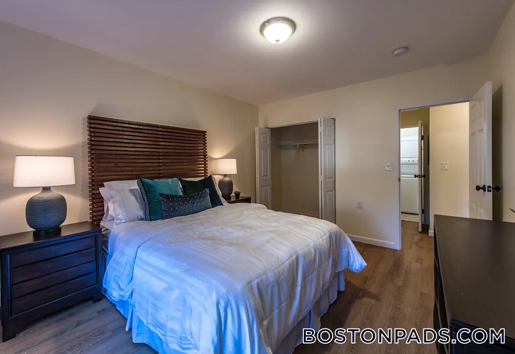 Foto del edificio - 757 Highland Ave