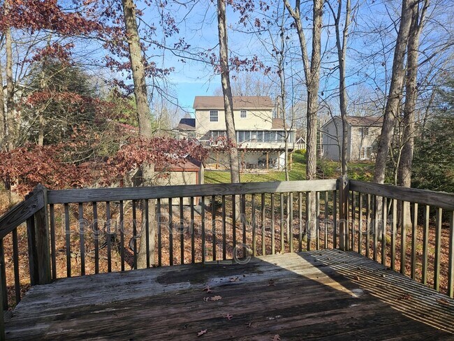 Foto del edificio - 109 Debbie Dr