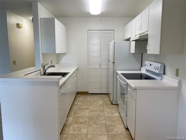 Building Photo - 94-221-221 Paioa Pl